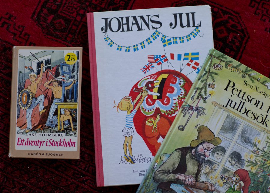 Julböcker bland annat Johans jul och Pettsson och Findus.