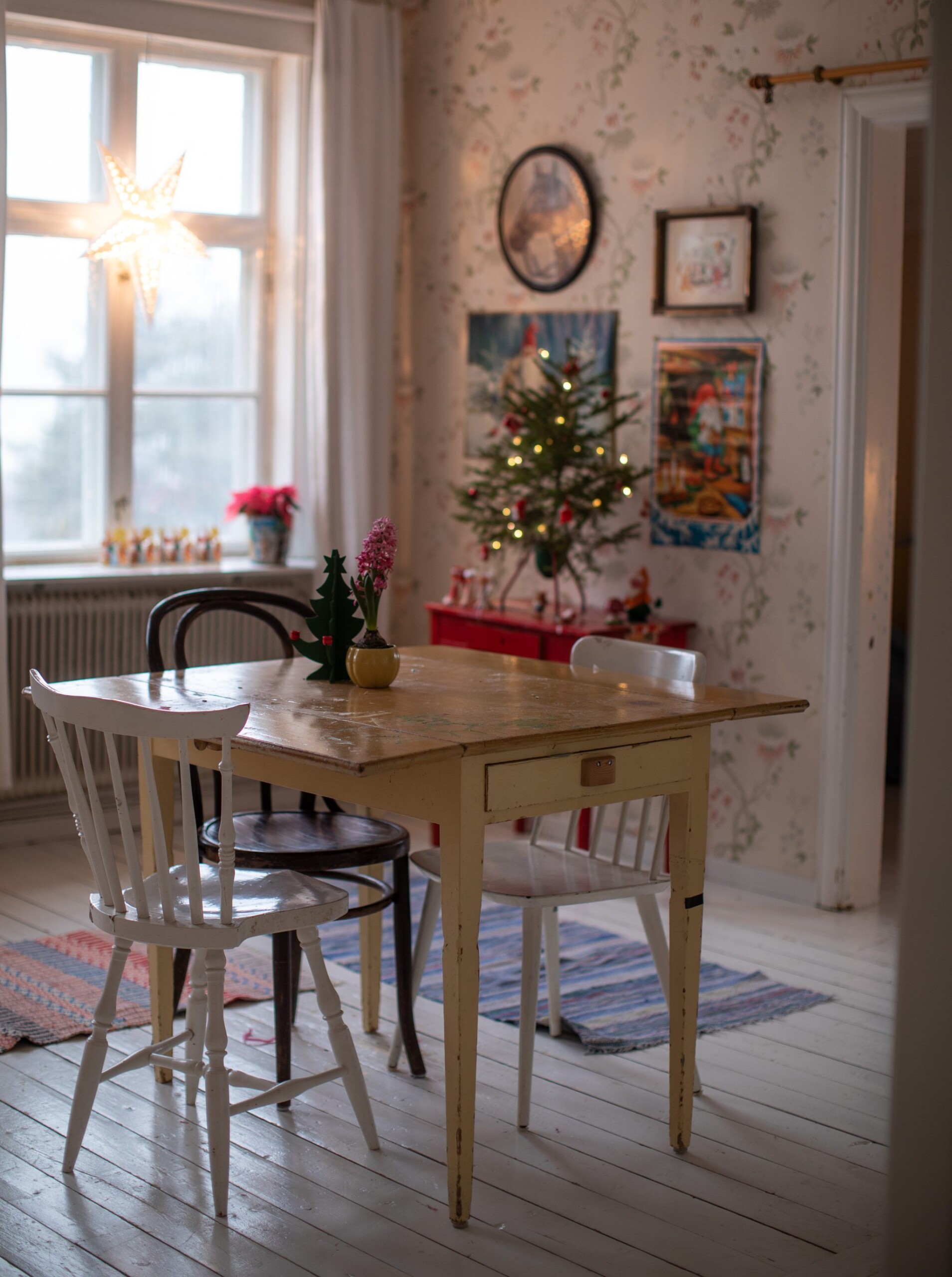 Julpyntat i barnkammaren - Claras hem & trädgård, Claras jul ...
